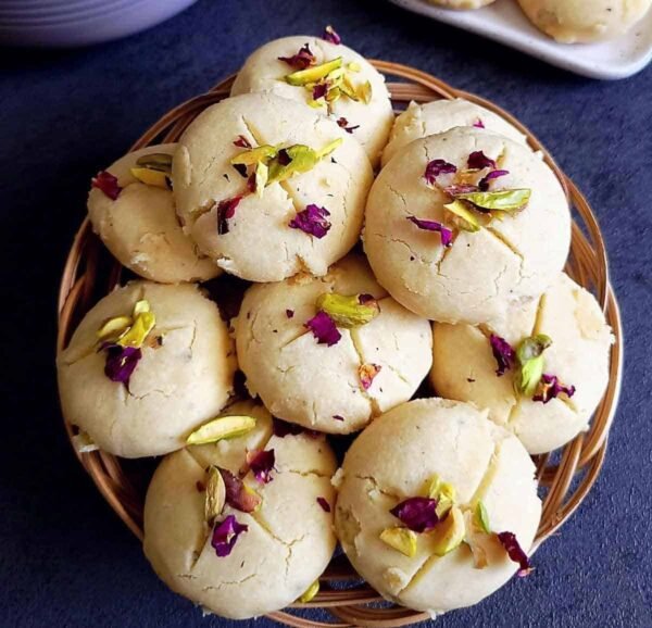 Rasmalai Naan Khatai